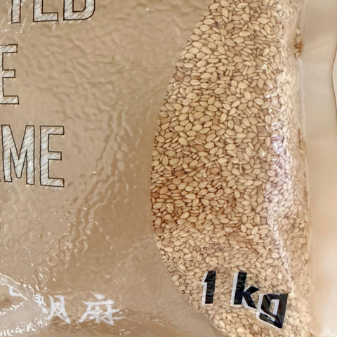 Shirakiku Semsakerne weiss geröstet 1Kg